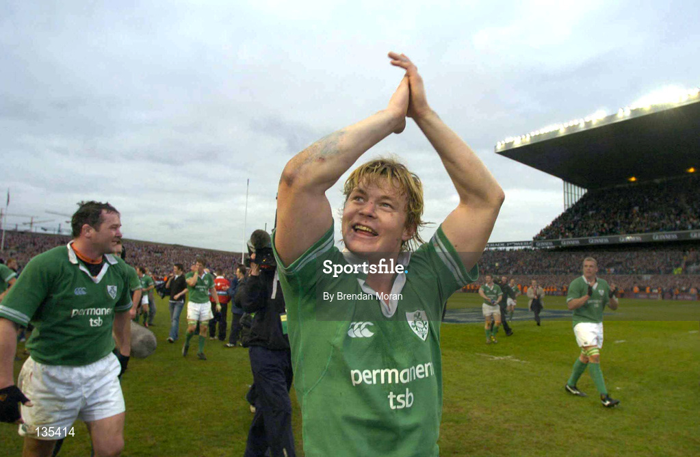 27 March 2004; Brian O'Driscoll of Ireland celebrates following the RBS Six Nations Rugby Championship match between Ireland and Scotland at Lansdowne Road in Dublin. Photo by Brendan Moran/Sportsfile