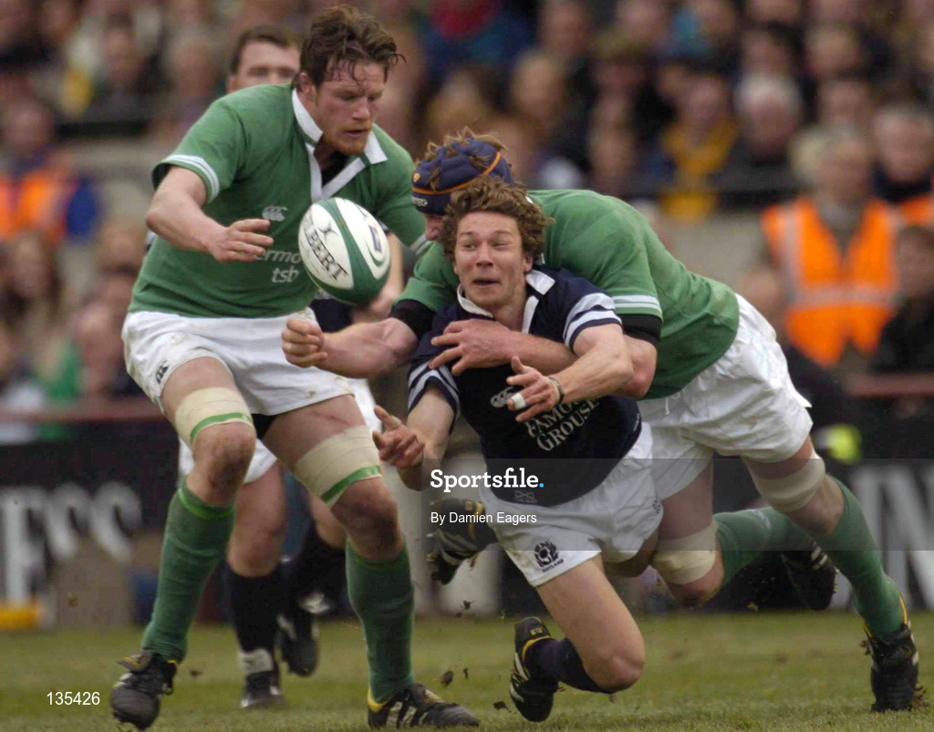27 March 2004; Paul O'Connell and Malcolm O'Kelly, left, of Ireland, in action against Chris Cusiter of Scotland during the RBS Six Nations Rugby Championship match between Ireland and Scotland at Lansdowne Road in Dublin. Photo by Damien Eagers/Sportsfile