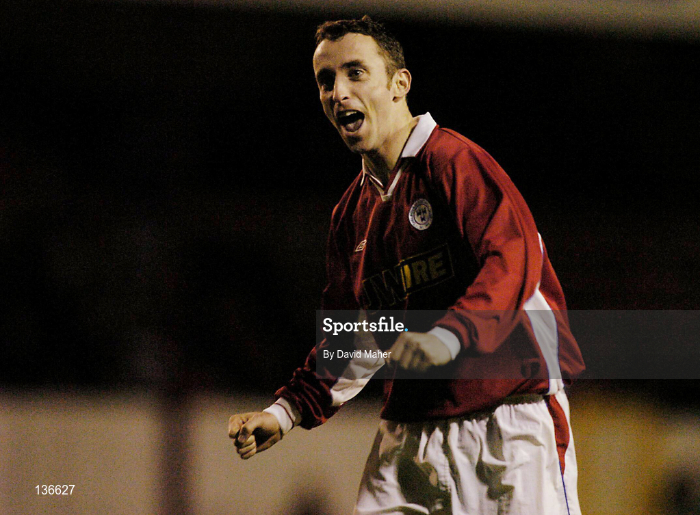 9 April 2004; Ollie Cahill of Shelbourne celebrates after scoring his side's first goal during the Eircom League Premier Division match between Shelbourne and Dublin City at Tolka Park in Dublin. Photo by David Maher/Sportsfile
