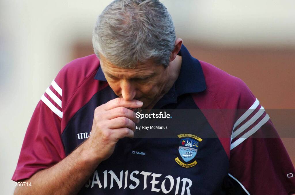 14 July 2007; Westmeath manager Tomás O Flatharta near the end of the game. Bank of Ireland All-Ireland Football Championship Qualifier, Round 2, Westmeath v Donegal, Cusack Park, Mullingar, Co. Westmeath. Picture credit: Ray McManus / SPORTSFILE