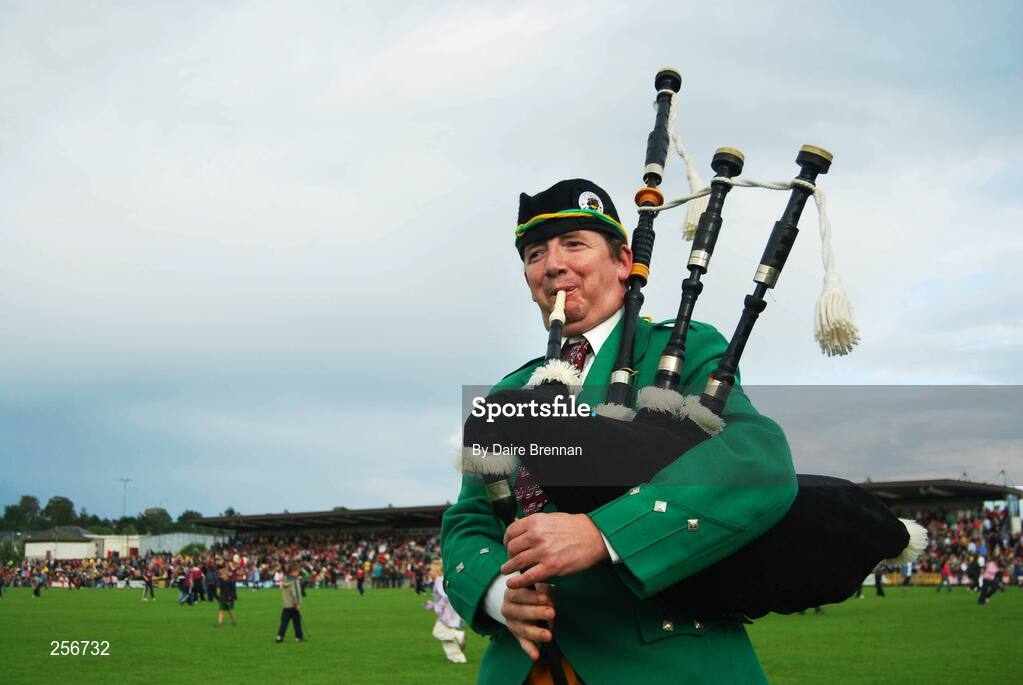 14 July 2007; Donegal piper Christy Murray plays a few tunes at half time. Bank of Ireland All-Ireland Football Championship Qualifier, Round 2, Westmeath v Donegal, Cusack Park, Mullingar, Co. Westmeath. Picture credit: Daire Brennan / SPORTSFILE