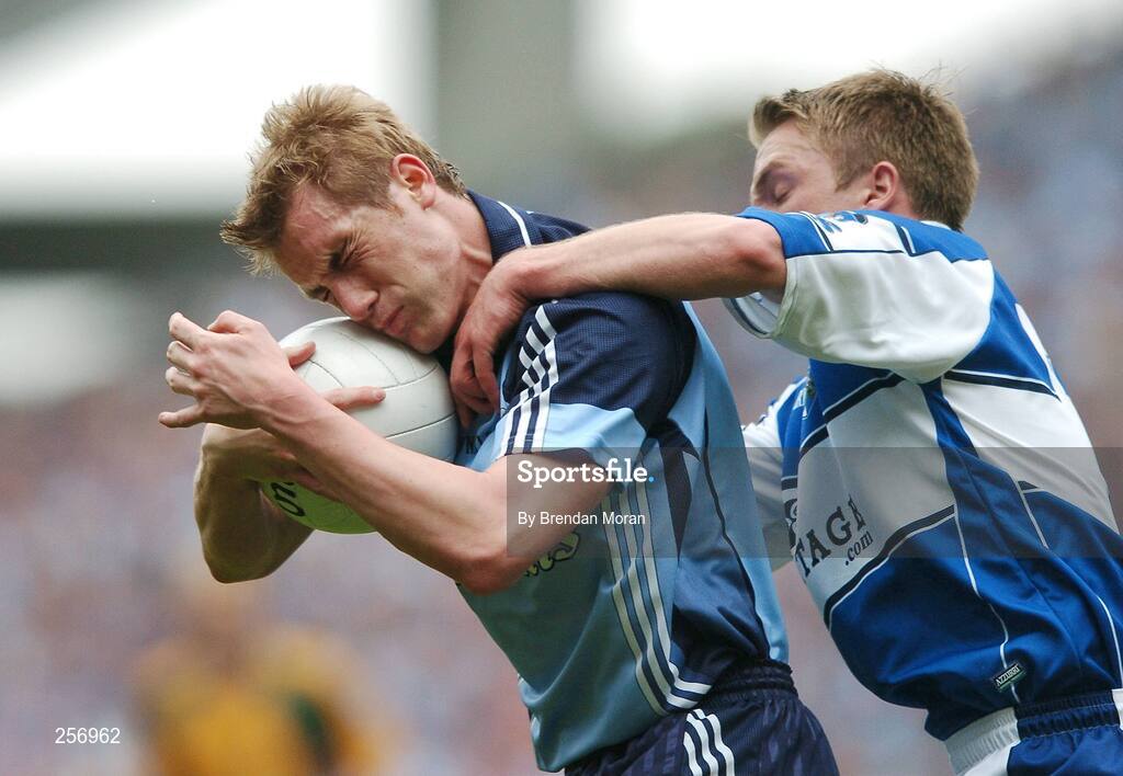 15 July 2007; Paul Griffin, Dublin, in action against Ross Munnelly, Laois. Bank of Ireland Leinster Senior Football Championship Final, Dublin v Laois, Croke Park, Dublin. Picture credit: Brendan Moran / SPORTSFILE