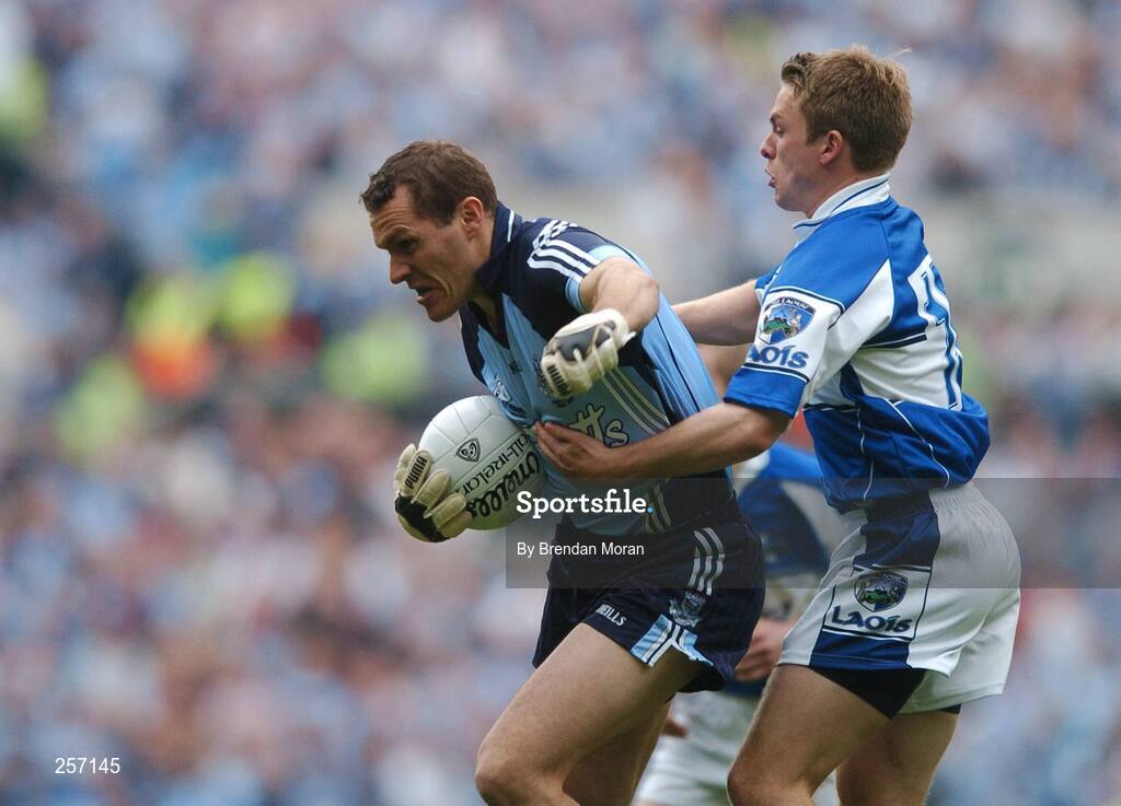 15 July 2007; Ciaran Whelan, Dublin, in action against Ross Munnelly, Laois. Bank of Ireland Leinster Senior Football Championship Final, Dublin v Laois, Croke Park, Dublin. Picture credit: Brendan Moran / SPORTSFILE