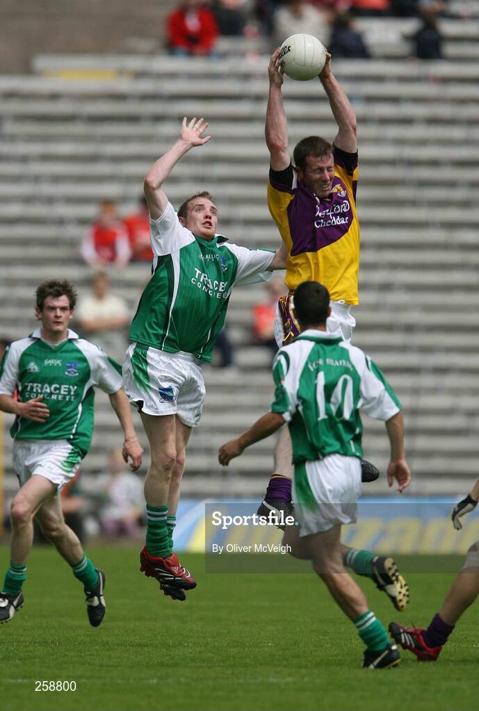 8 July 2007; Eric Bradley, Wexford, in action against Mark Murphy, Fermanagh. Bank of Ireland All-Ireland Senior Football Championship Qualifier, Round 1, Fermanagh v Wexford, St Tighearnach's Park, Clones, Co. Monaghan. Picture credit: Oliver McVeigh / SPORTSFILE