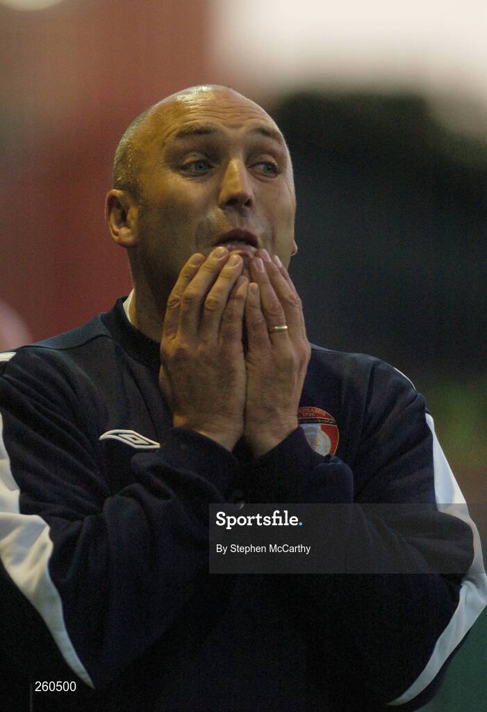 27 July 2007; St. Patrick's Athletic manager John McDonnell during the final minutes of the match. eircom League of Ireland Premier Division, St. Patrick's Athletic v Cork City, Richmond Park, Dublin. Picture credit; Stephen McCarthy / SPORTSFILE