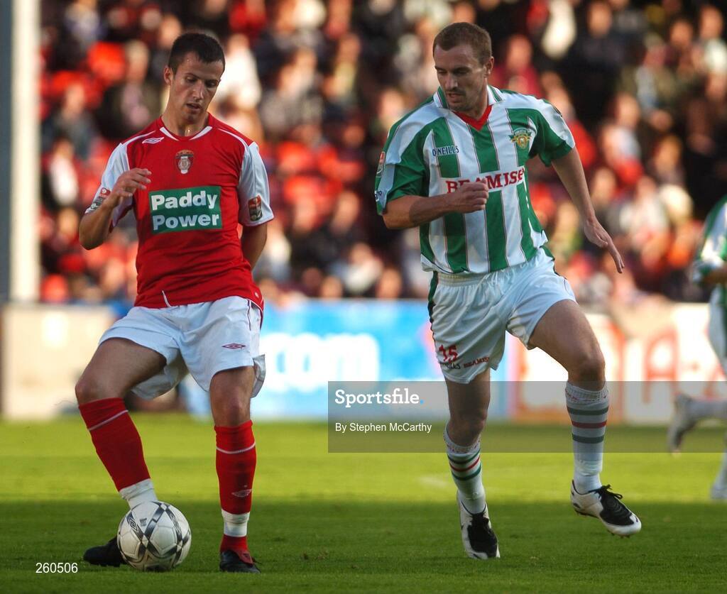 27 July 2007; Keith Fahey, St. Patrick's Athletic, in action against Colin Healy, Cork City. eircom League of Ireland Premier Division, St. Patrick's Athletic v Cork City, Richmond Park, Dublin. Picture credit; Stephen McCarthy / SPORTSFILE