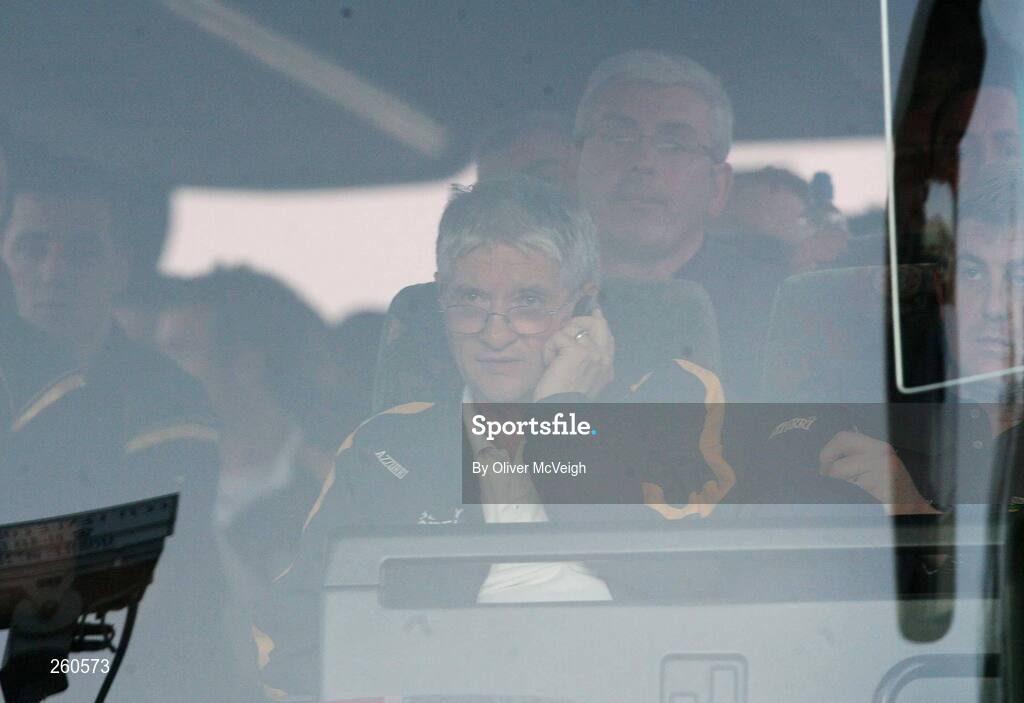 28 July 2007; Donegal manager Brian McIver on the team bus leaving the ground, after handing in his resignation . Bank of Ireland All-Ireland Senior Football Championship Qualifier, Round 3, Donegal v Monaghan, Healy Park, Omagh, Co. Tyrone. Picture credit; Oliver McVeigh / SPORTSFILE