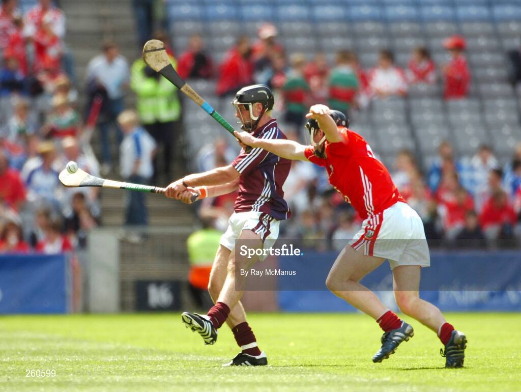 29 July 2007; Eoin Forde, Galway, in action against Seamus Farrell, Cork. ESB All-Ireland Minor Hurling Championship Quarter-Final, Cork v Galway, Croke Park, Dublin. Picture credit; Ray McManus / SPORTSFILE