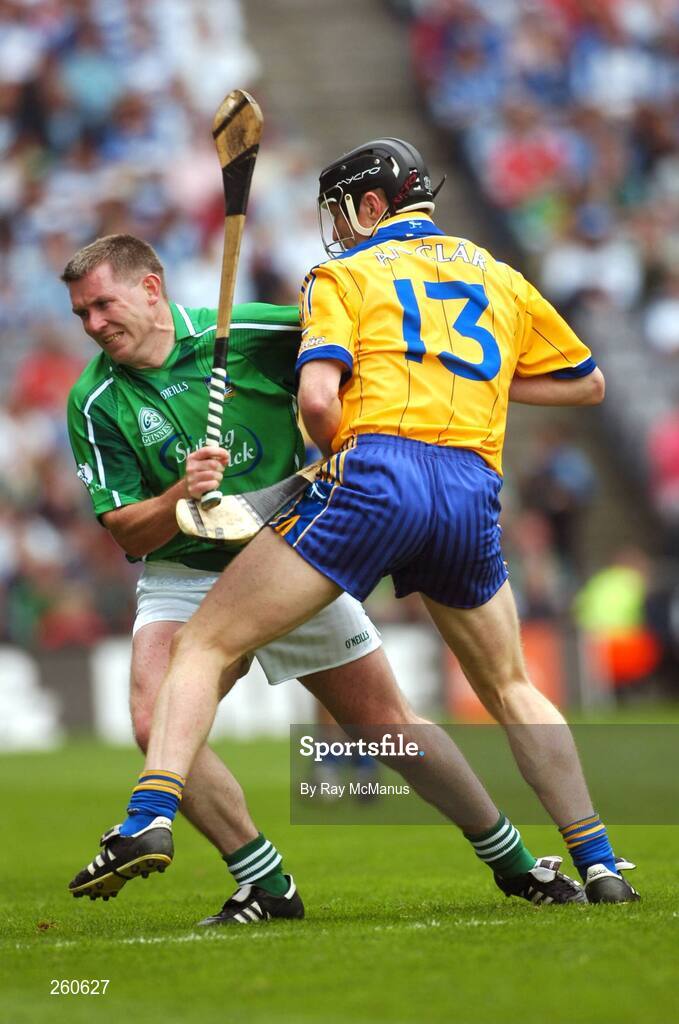 29 July 2007; Mark Foley, Limerick, in action against Niall Gilligan, Clare. Guinness All-Ireland Senior Hurling Championship Quarter-Final, Clare v Limerick, Croke Park, Dublin. Picture credit; Ray McManus / SPORTSFILE