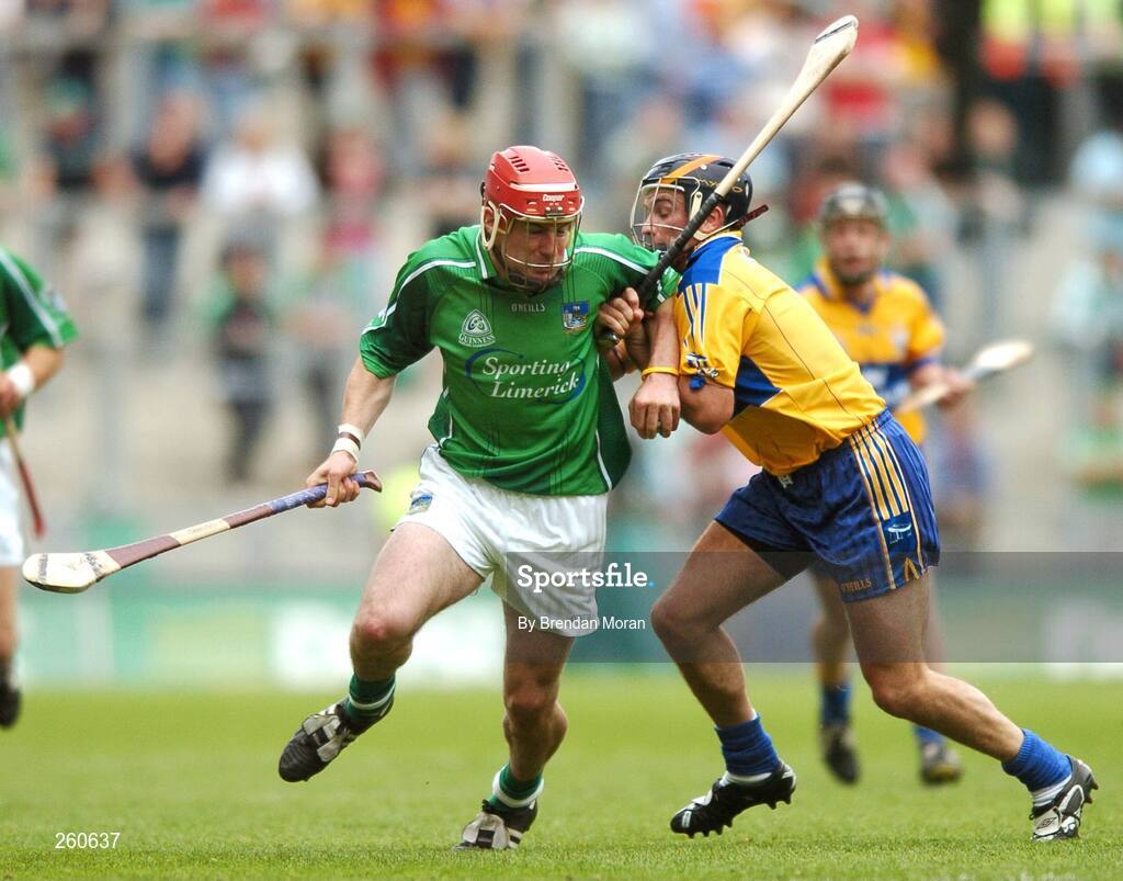 29 July 2007; Andrew O'Shaughnessy, Limerick, in action against Alan Markham, Clare. Guinness All-Ireland Senior Hurling Championship Quarter-Final, Clare v Limerick, Croke Park, Dublin. Picture credit; Brendan Moran / SPORTSFILE
