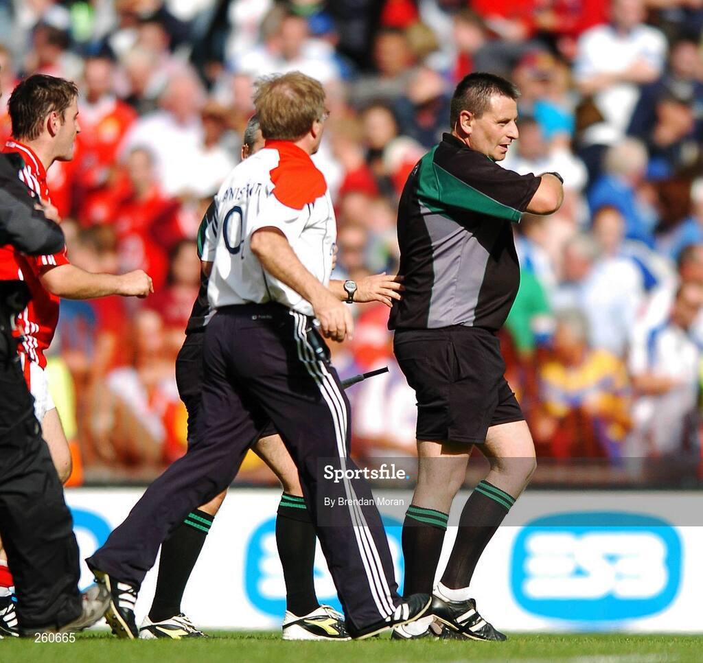 29 July 2007; Cork manager Gerald McCarthy confronts referee Brian Gavin at the end of the game. Guinness All-Ireland Senior Hurling Championship Quarter-Final, Cork v Waterford, Croke Park, Dublin. Picture credit; Brendan Moran / SPORTSFILE