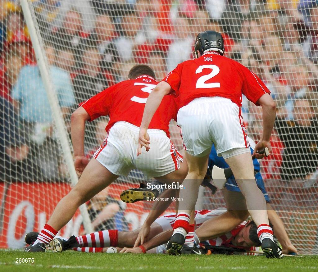 29 July 2007; Cork goalkeeper Donal Og Cusack attempts to gather the sliothar with help from team-mates Diarmuid O'Sullivan, 3 and Shane O'Neill, 2, as Waterford's Paul Flynn, hidden, challenges, during the final seconds of the game. Guinness All-Ireland Senior Hurling Championship Quarter-Final, Cork v Waterford, Croke Park, Dublin. Picture credit; Brendan Moran / SPORTSFILE