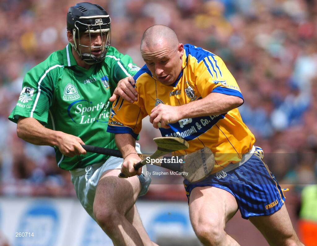 29 July 2007; Colin Lynch, Clare, in action against Mark O'Riordan, Limerick. Guinness All-Ireland Senior Hurling Championship Quarter-Final, Clare v Limerick, Croke Park, Dublin. Picture credit; Stephen McCarthy / SPORTSFILE