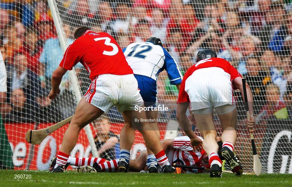 29 July 2007; Cork goalkeeper Donal Og Cusack, supported by team-mates Diarmuid O'Sullivan, 3, and Shane O'Neill, smothers the sliothar as Waterford's Paul Flynn challenges. Guinness All-Ireland Senior Hurling Championship Quarter-Final, Cork v Waterford, Croke Park, Dublin. Picture credit; Brendan Moran / SPORTSFILE