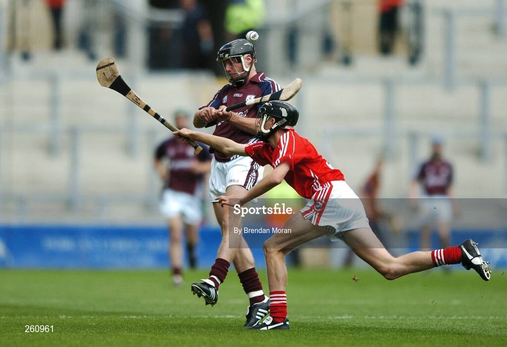 29 July 2007; Eoin Forde, Galway, in action against Lorcan McLoughlin, Cork. ESB All-Ireland Minor Hurling Championship Quarter-Final, Cork v Galway, Croke Park, Dublin. Picture credit; Brendan Moran / SPORTSFILE