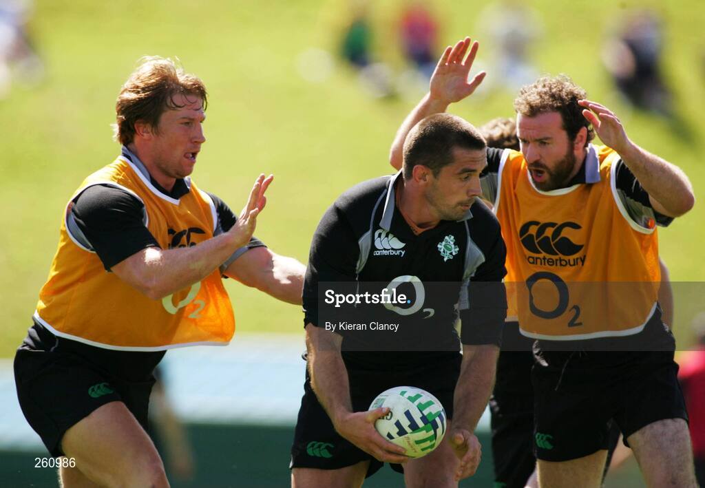 31 July 2007; Ireland's Alan Quinlan, centre, with Jerry Flannery and Geordan Murphy in action during squad training. Ireland Rugby Squad Training, University of Limerick, Limerick. Picture credit: Kieran Clancy / SPORTSFILE