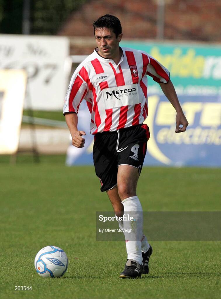 4 July 2006; Peter Hutton, Derry City. eircom League Cup, Quarter-Final, Derry City v Drogheda United, Brandywell, Derry. Picture credit: Oliver McVeigh / SPORTSFILE