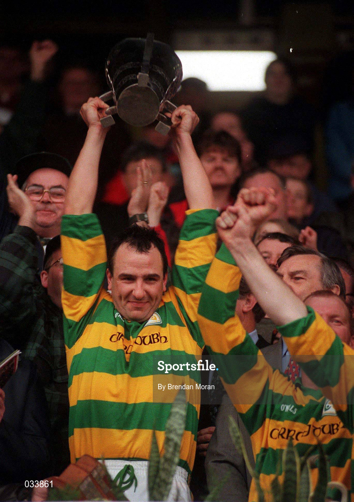 31 October 1999; Blackrock captain Noel Keane lifts the cup after the Cork County Senior Club Hurling Championship Final match between Blackrock and UCC at Páirc Uí Chaoimh in Cork. Photo by Brendan Moran/Sportsfile