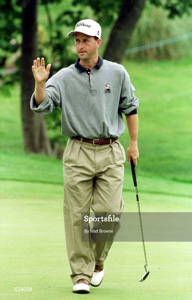 1 July 1999; Craig Hainline waves to the crowd after putting a birdie on the 7th green during day one of the Murphy's Irish Open at Druids Glen in Wicklow. Photo by Matt Browne/Sportsfile