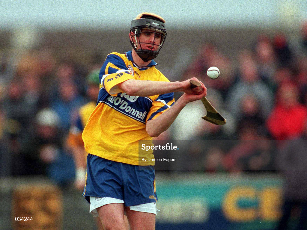 27 February 2000; Tony Griffin of Clare during the Allianz National Hurling League Division 1A Round 2 match between Clare and Galway at Hennessy Park in Miltown Malbay, Clare. Photo by Damien Eagers/Sportsfile