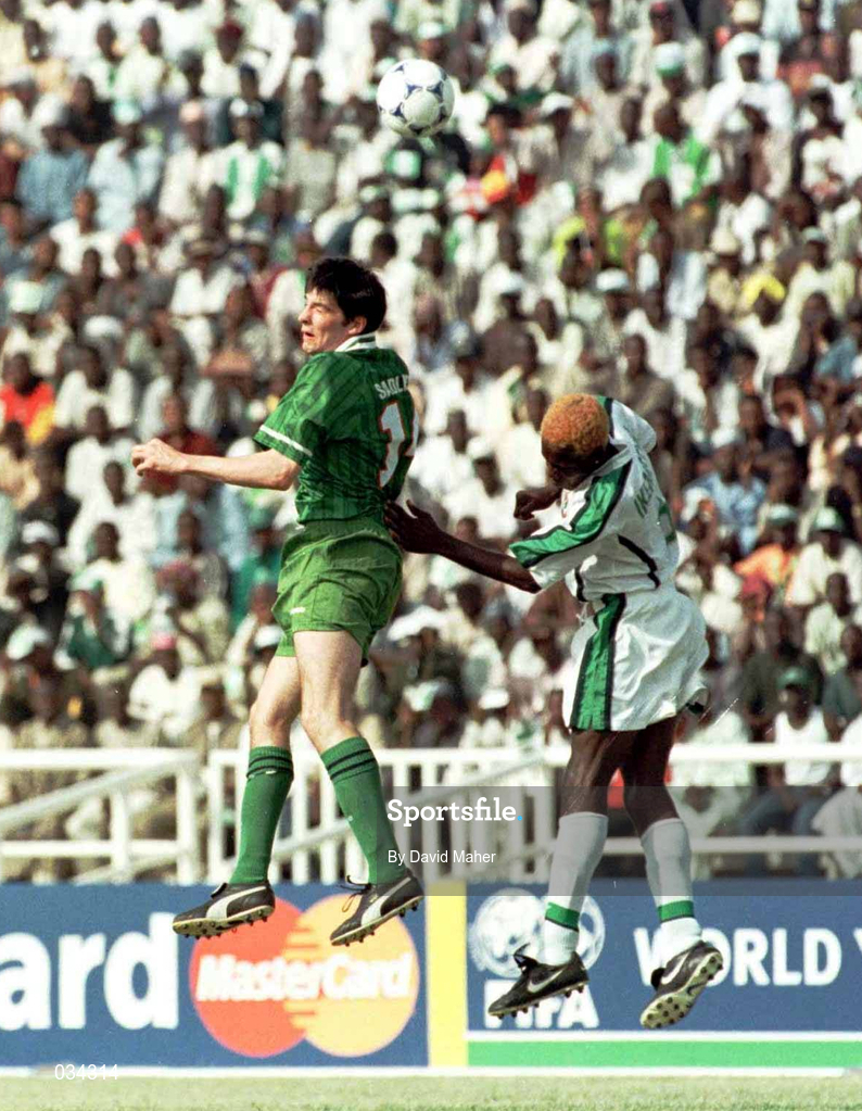14 April 1999; Richard Sadlier of Republic of Ireland in action against Okpala Obinna of Nigeria during the 1999 FIFA World Youth Championship Round of 16 match between Nigeria and Republic of Ireland at Sani Abacha Stadium in Kano, Nigeria. Photo by David Maher/Sportsfile