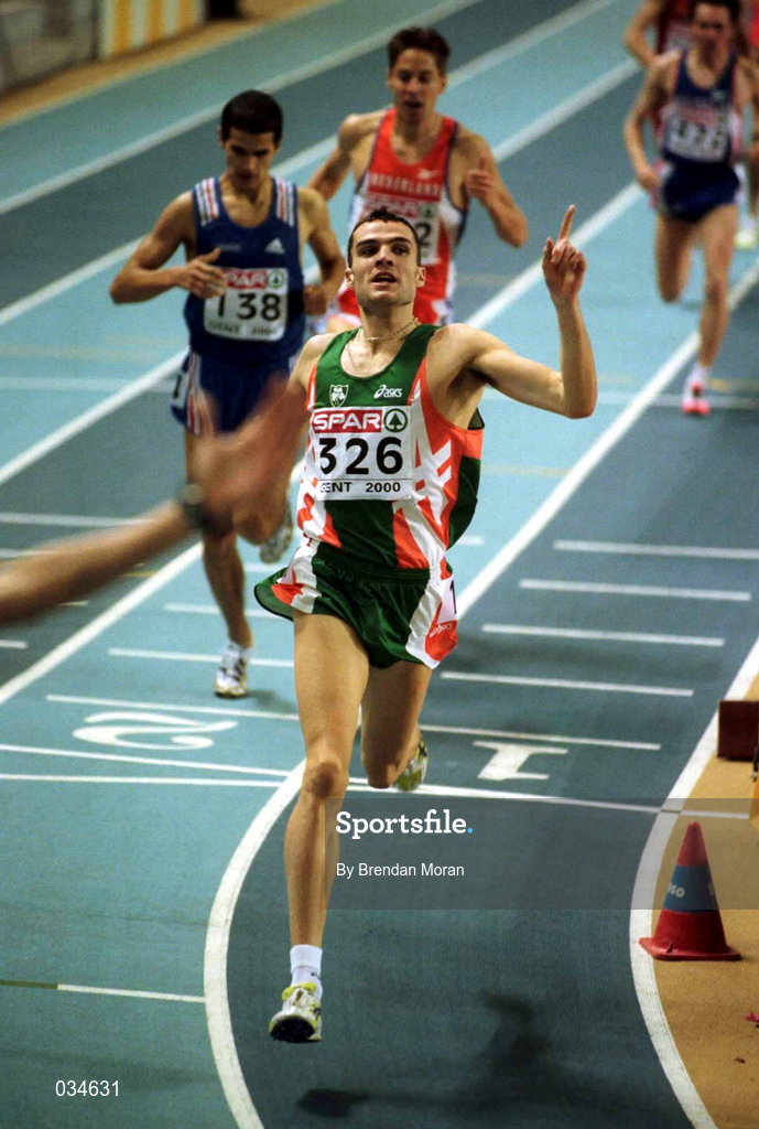 26 February 2000; James Nolan of Ireland celebrates his silver medal after crossing the finish line in the Men's 1500m Final during the European Indoor Athletics Championships at Flanders Sports Arena in Ghent, Belgium. Photo by Brendan Moran/Sportsfile