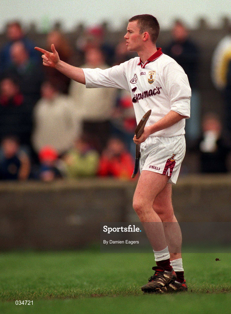 27 February 2000; Galway goalkeeper Kevin Boyle during the Allianz National Hurling League Division 1A Round 2 match between Clare and Galway at Hennessy Park in Miltown Malbay, Clare. Photo by Damien Eagers/Sportsfile