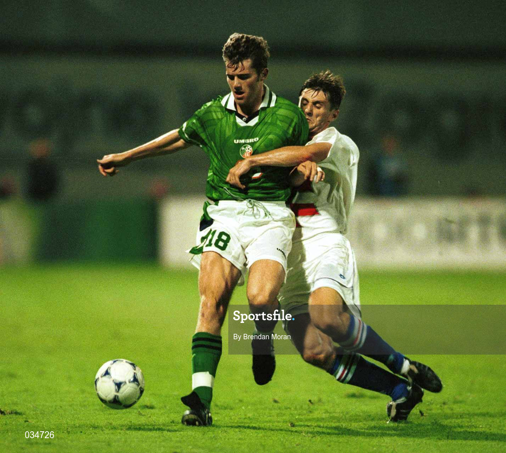 4 September 1999; Kevin Kilbane of Republic of Ireland in action against Robert Jarni of Croatia during the UEFA European Championships Qualifying Group 8 match between Croatia and Republic of Ireland at Maksimir Stadium in Zagreb, Croatia. Photo by Brendan Moran/Sportsfile