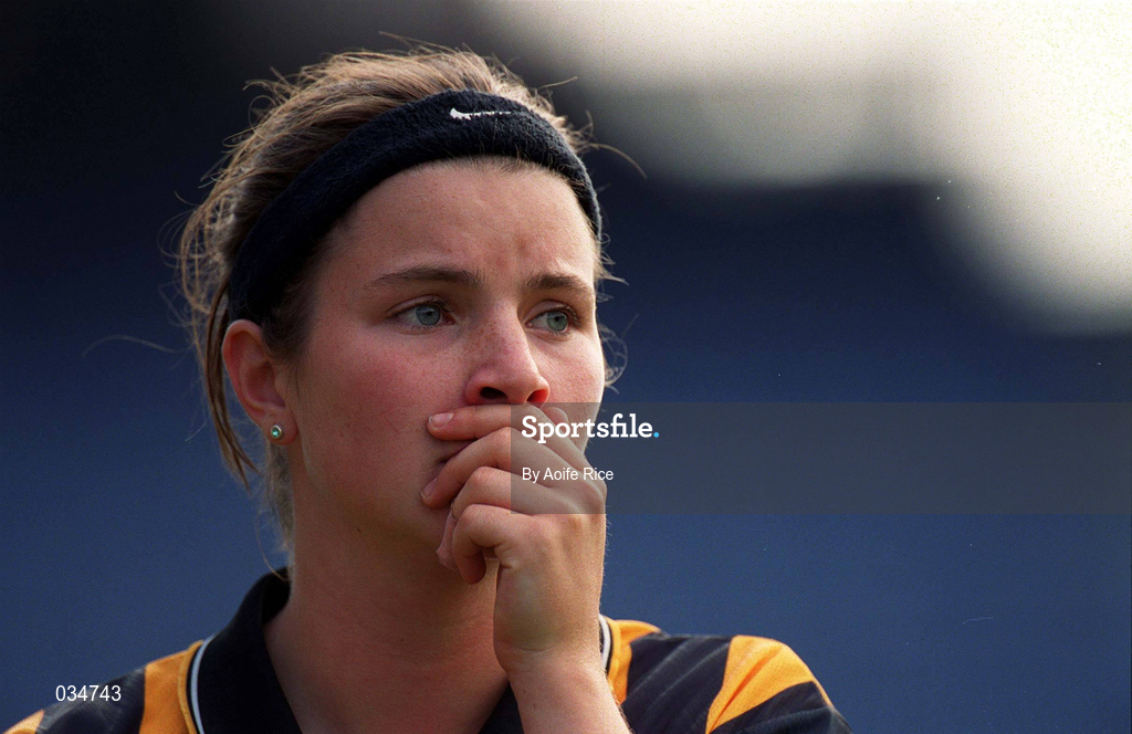 5 September 1999; Kilkenny substitute Sarah O'Gorman watches in dismay as Tipperary score the winning point in the final minute of the Bórd na Gaeilge All-Ireland Senior Camogie Championship Semi-Final match between Kilkenny and Tipperary at Croke Park in Dublin. Photo by Aoife Rice/Sportsfile