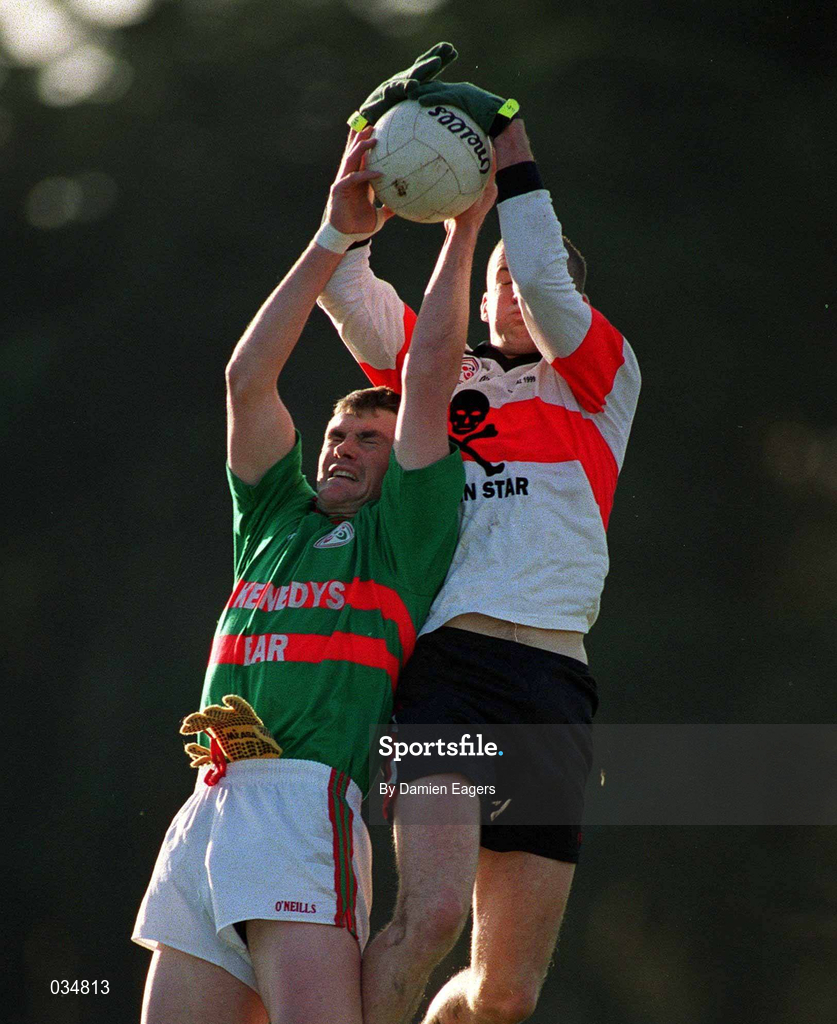 20 November 1999; Richard Power of Rathgormack in action against Michael Ó Sé of UCC during the AIB Munster Senior Club Football Championship Semi-Final match between Rathgormack and UCC at Páirc Uí Rinn in Cork. Photo by Damien Eagers/Sportsfile