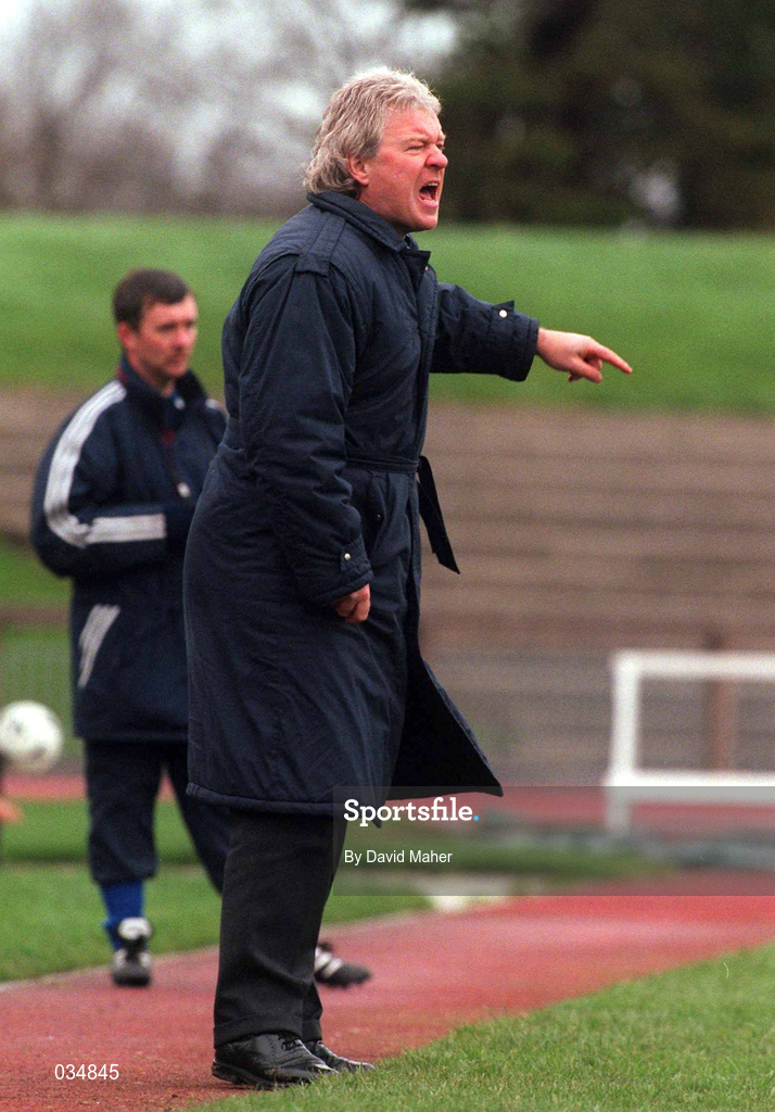 27 February 2000; Waterford United manager Mike Flanagan during the Eircom League Premier Division match between Shamrock Rovers and Waterford United at Morton Stadium in Dublin. Photo by David Maher/Sportsfile