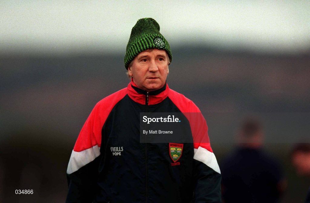 7 November 1999; Rathnew manager Moses Coffey during the AIB Leinster Senior Club Football Championship match at the County Grounds in Aughrim, Wicklow. Photo by Matt Browne/Sportsfile