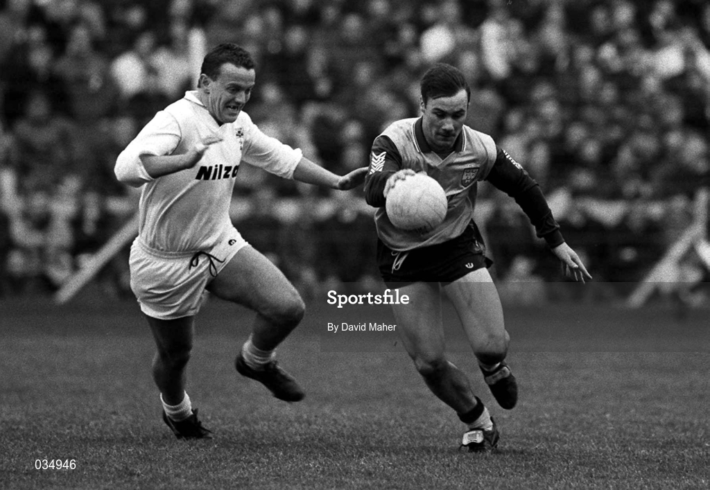 11 April 1993; Paul Curran of Dublin in action against Brian Nolan of Kildare during the Church & General National Football League Quarter-Final match between Dublin and Kildare at Croke Park in Dublin. Photo by David Maher/Sportsfile