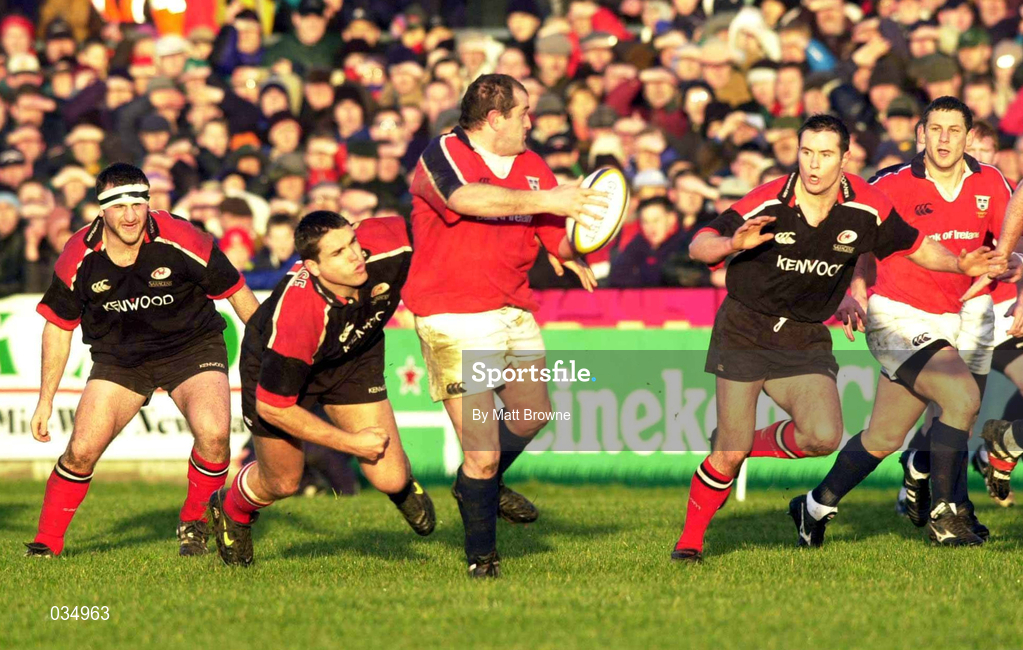 8 January 2000; Peter Clohessy of Munster on the attack during the Heineken Cup Pool 4 Round 5 match between Munster and Saracens at Thomond Park in Limerick. Photo by Matt Browne/Sportsfile