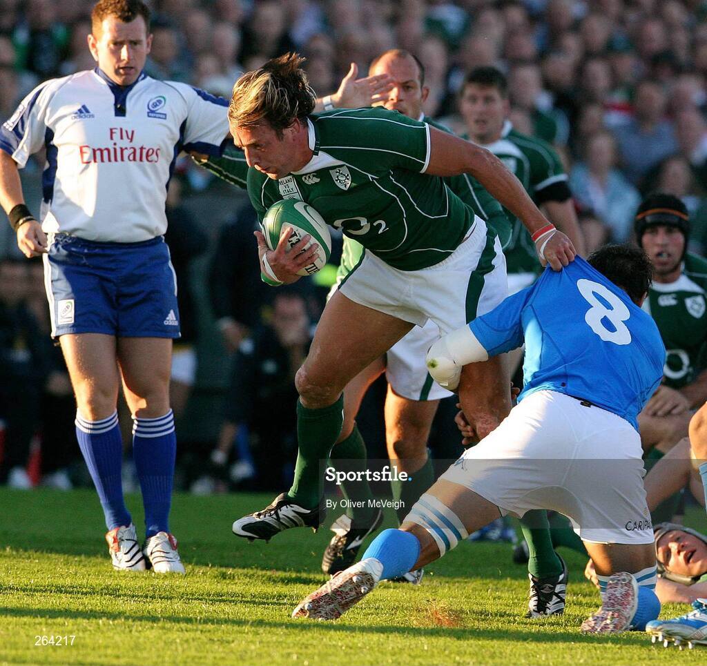 24 August 2007; Neil Best, Ireland, is tackled by Robert Barbieri, Italy. Rugby World Cup Warm-Up Game, Ireland v Italy, Ravenhill Park, Belfast, Co. Antrim. Picture credit: Oliver McVeigh / SPORTSFILE