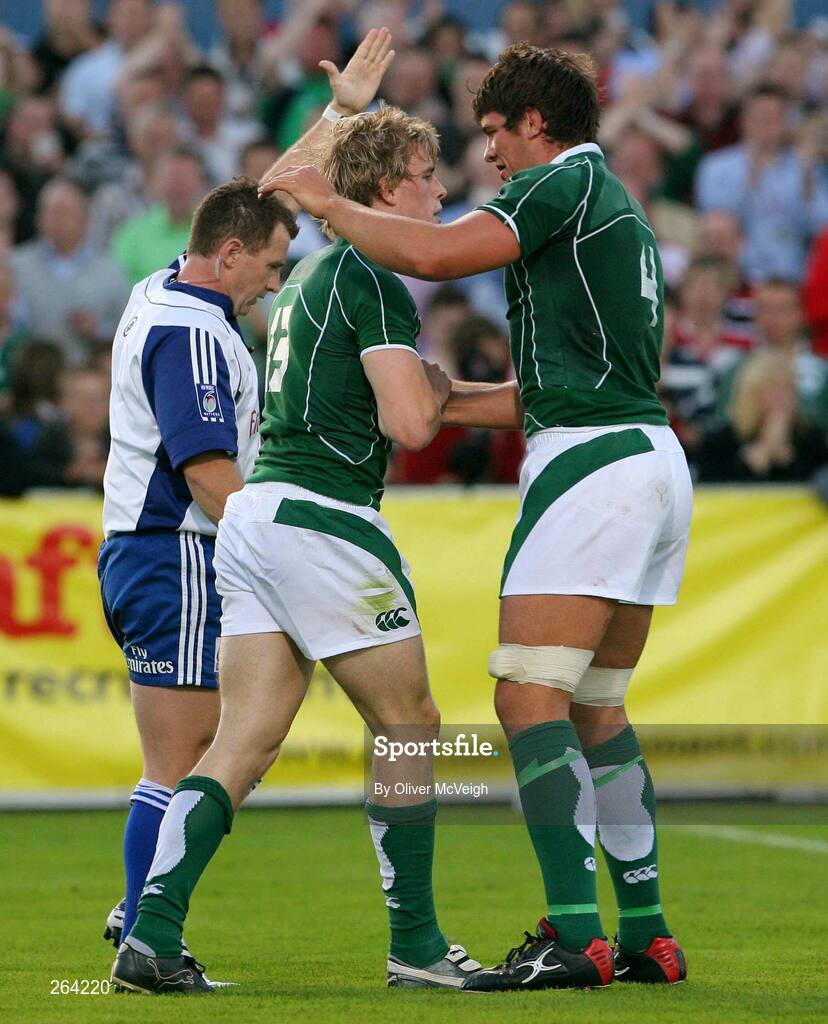 24 August 2007; Ireland's Andrew Trimble, left, celebrates his try with team-mate Donncha O'Callaghan. Rugby World Cup Warm-Up Game, Ireland v Italy, Ravenhill Park, Belfast, Co. Antrim. Picture credit: Oliver McVeigh / SPORTSFILE