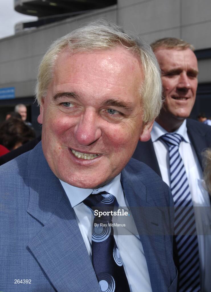 26 August 2007; An Taoiseach Bertie Ahern, T.D. wearing a 'Dublin tie' before the game. Bank of Ireland All-Ireland Senior Football Championship Semi Final, Dublin v Kerry, Croke Park, Dublin. Picture credit: Ray McManus / SPORTSFILE