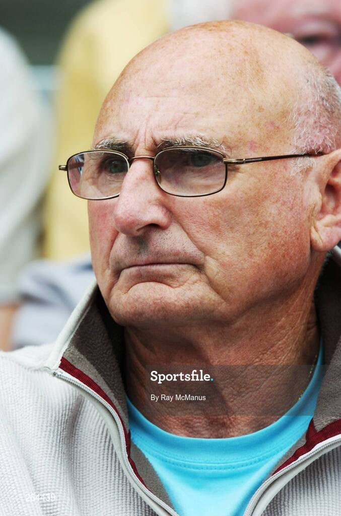 26 August 2007; Former Dublin manager Mickey Whelan watches the game. Bank of Ireland All-Ireland Senior Football Championship Semi Final, Dublin v Kerry, Croke Park, Dublin. Picture credit: Ray McManus / SPORTSFILE