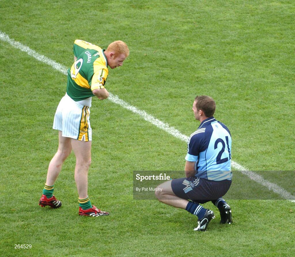 26 August 2007; Darren Magee, Dublin, is consoled by Kerry's Seamus Scanlon after the game. Bank of Ireland All-Ireland Senior Football Championship Semi-Final, Dublin v Kerry, Croke Park, Dublin. Picture credit: Pat Murphy / SPORTSFILE