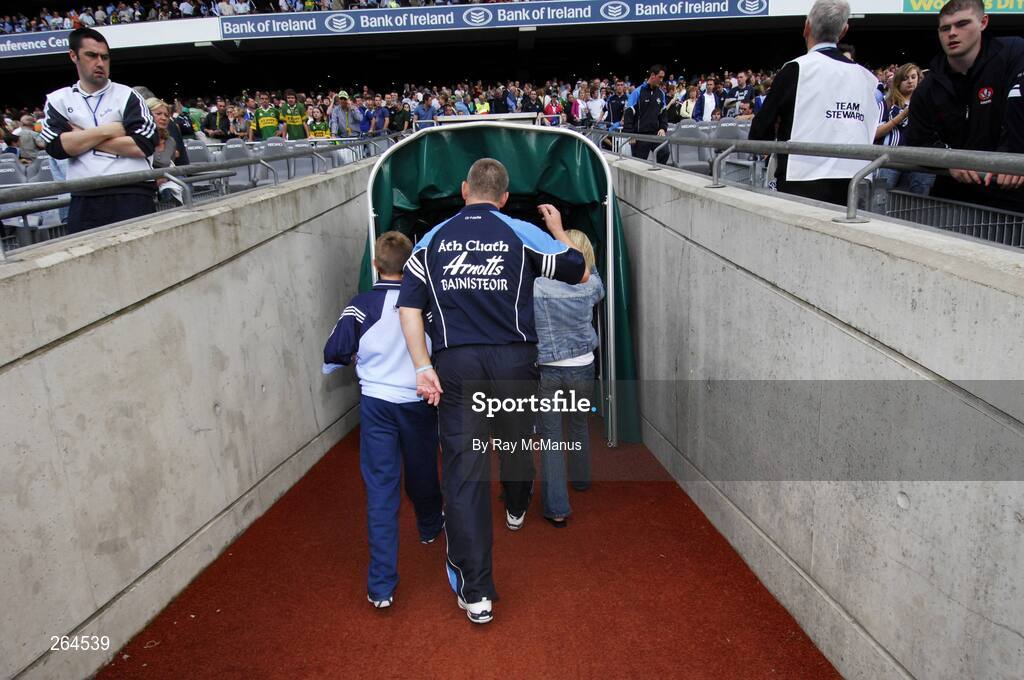 26 August 2007; Dublin manager Paul Caffrey heads down the tunnel after the game. Bank of Ireland All-Ireland Senior Football Championship Semi Final, Dublin v Kerry, Croke Park, Dublin. Picture credit: Ray McManus / SPORTSFILE