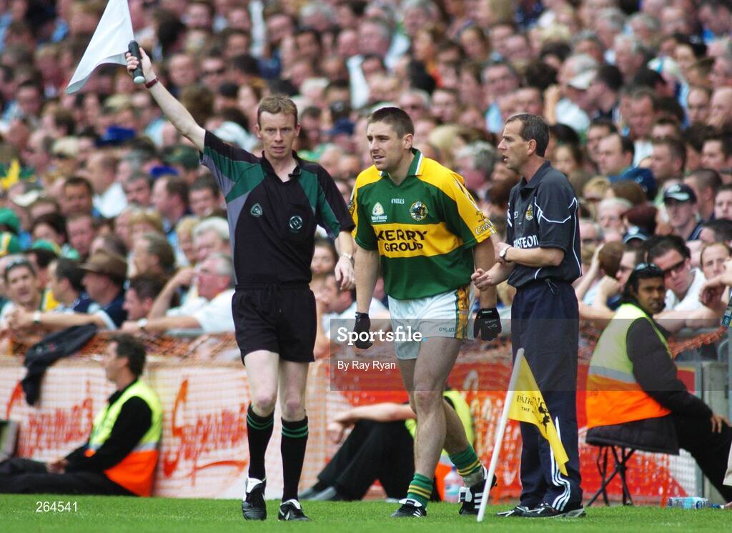 26 August 2007; Darragh O Se returns to the game for Kerry. Bank of Ireland All-Ireland Senior Football Championship Semi Final, Dublin v Kerry, Croke Park, Dublin. Picture credit: Ray Ryan / SPORTSFILE