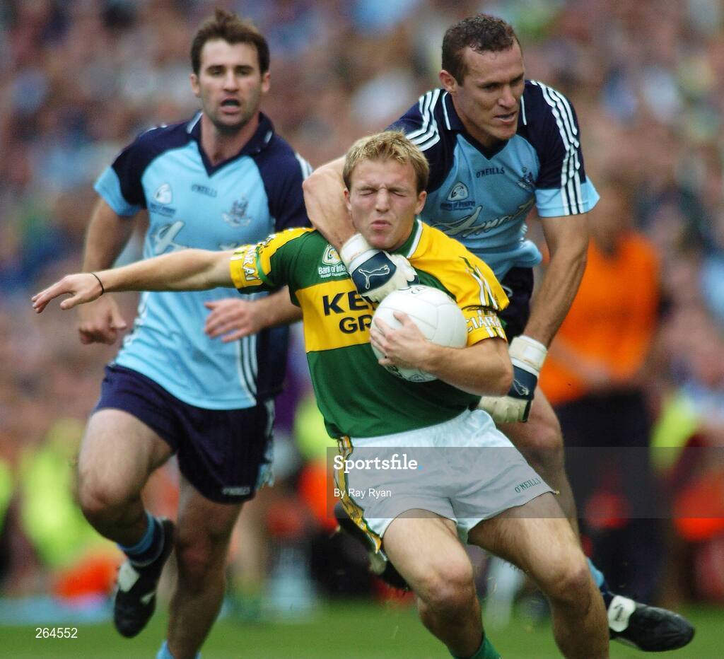 26 August 2007; Darren O'Sullivan, Kerry, is tackled by Ciaran Whelan, Dublin. Bank of Ireland All-Ireland Senior Football Championship Semi Final, Dublin v Kerry, Croke Park, Dublin. Picture credit: Ray Ryan / SPORTSFILE