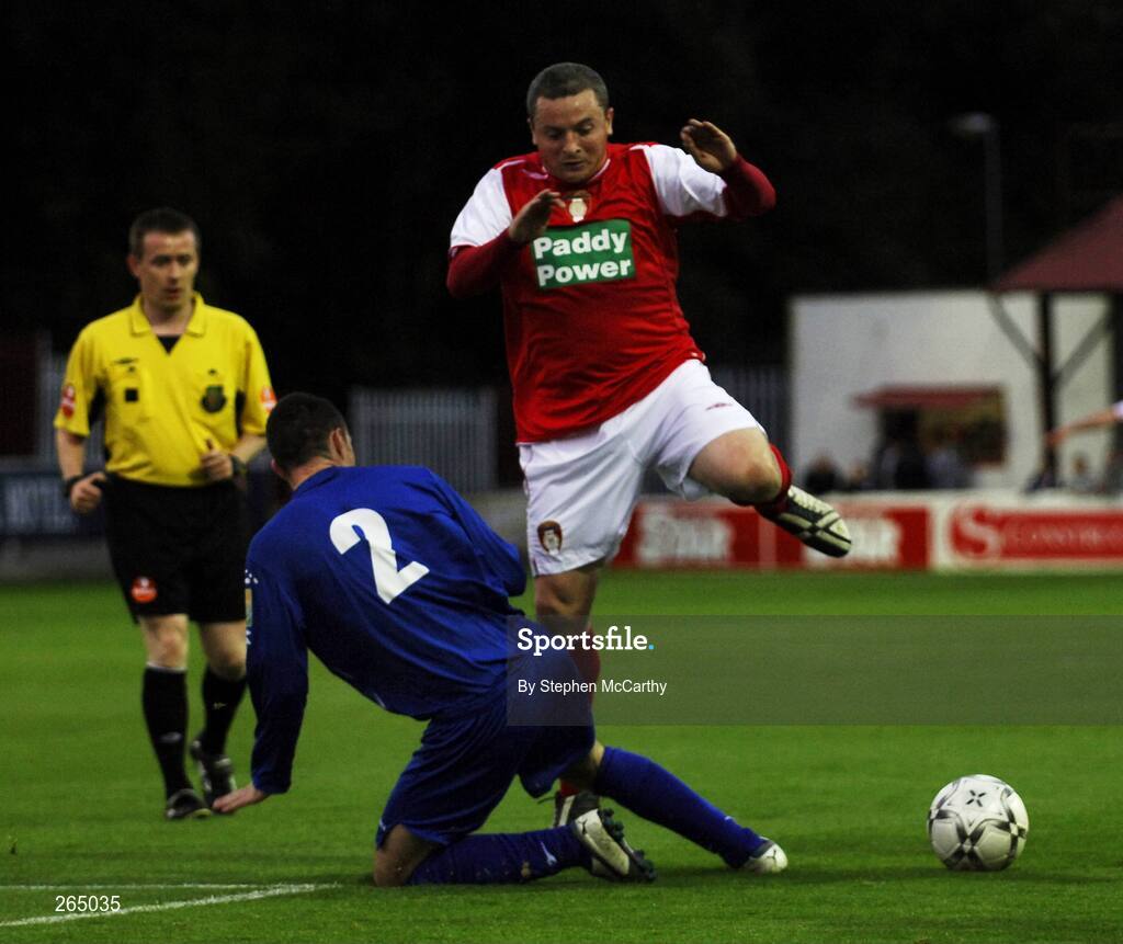 31 August 2007; Michael Keane, St. Patrick's Athletic, in action against Pat Flynn, Waterford United. eircom League of Ireland Premier Division, St. Patrick's Athletic v Waterford United, Richmond Park, Dublin. Picture Credit; Stephen McCarthy / SPORTSFILE