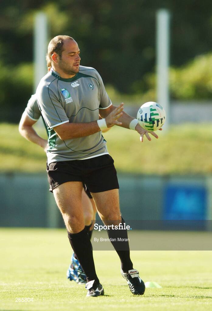 6 September 2007; Ireland's Rory Best in action during squad training. 2007 Rugby World Cup, Pool D, Irish Squad Training, Stade Bordelais, Bordeaux, France. Picture credit: Brendan Moran / SPORTSFILE *** Local Caption ***