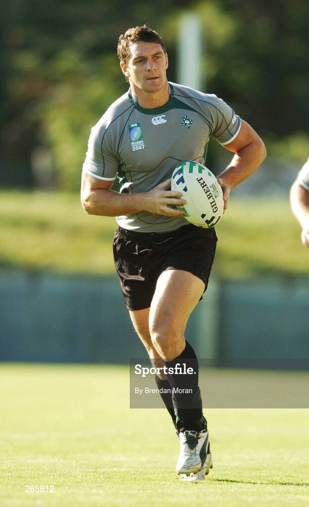 6 September 2007; Ireland's David Wallace in action during squad training. 2007 Rugby World Cup, Pool D, Irish Squad Training, Stade Bordelais, Bordeaux, France. Picture credit: Brendan Moran / SPORTSFILE *** Local Caption ***