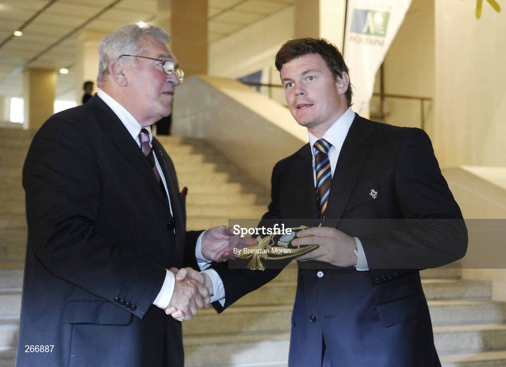 13 September 2007; Ireland captain Brian O'Driscoll is presented with his cap by Dr Syd Millar, Chairman of the International Rugby Board (IRB) at a reception where all the Ireland squad received their World Cup caps. 2007 Rugby World Cup, Pool D, Conceill Regional D'Aquitaine, Bordeaux, France. Picture credit: Brendan Moran / SPORTSFILE