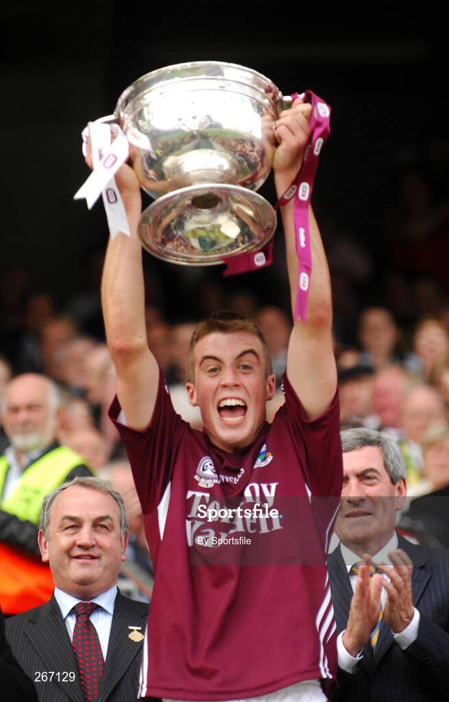 16 September 2007; Galway captain Paul Conroy lifts the cup. ESB All-Ireland Minior Football Championship Final, Galway v Derry, Croke Park, Dublin. Picture credit; Paul Mohan / SPORTSFILE