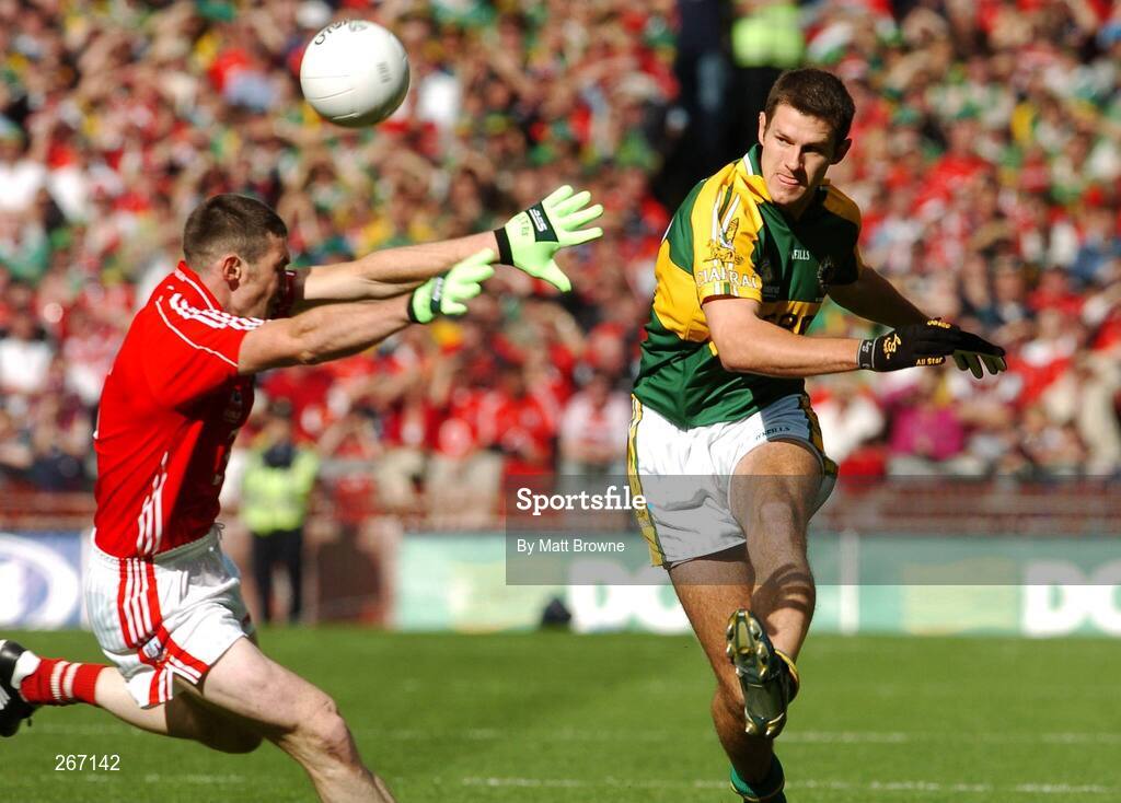 16 September 2007; Eoin Brosnan, Kerry, in action against Noel O'Leary, Cork. Bank of Ireland All-Ireland Senior Football Championship Final, Kerry v Cork, Croke Park, Dublin. Picture credit; Matt Browne / SPORTSFILE