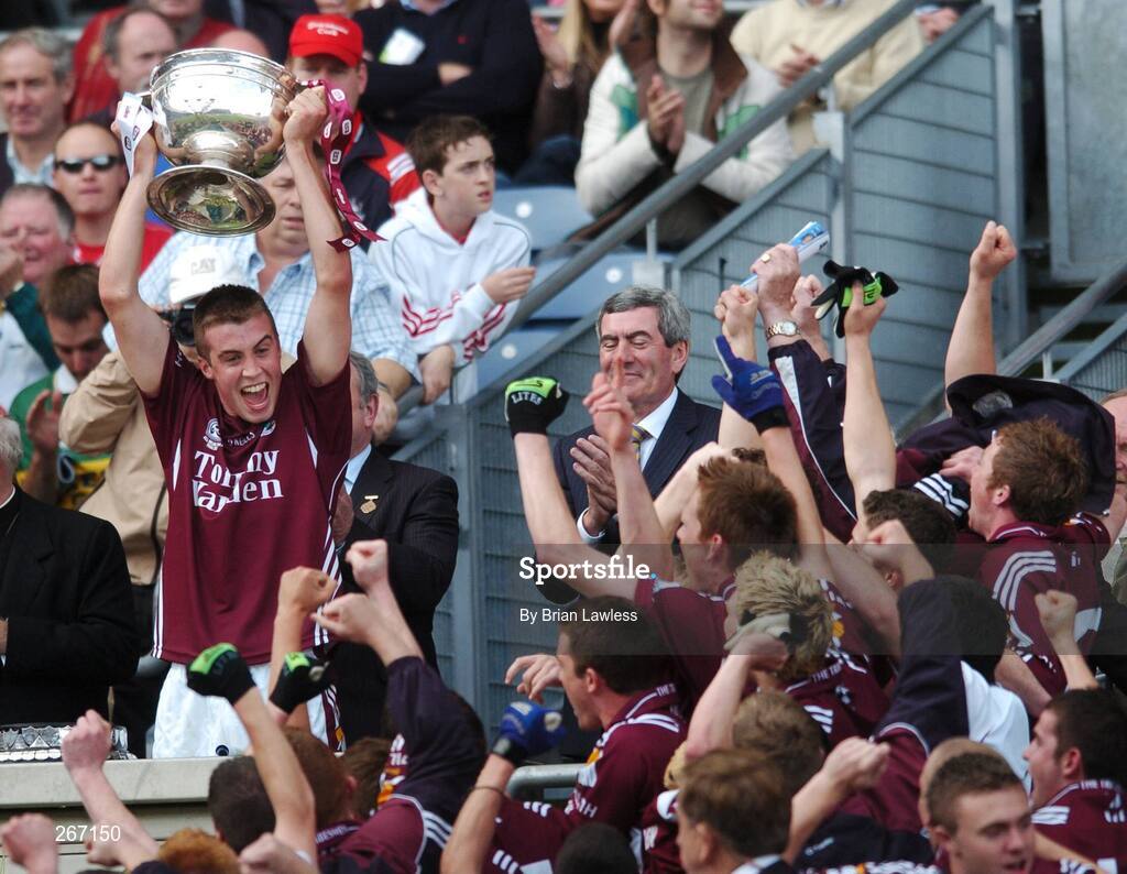 16 September 2007; Galway captain Paul Conroy lifts the cup. ESB All-Ireland Minior Football Championship Final, Galway v Derry, Croke Park, Dublin. Picture credit; Brian Lawless / SPORTSFILE