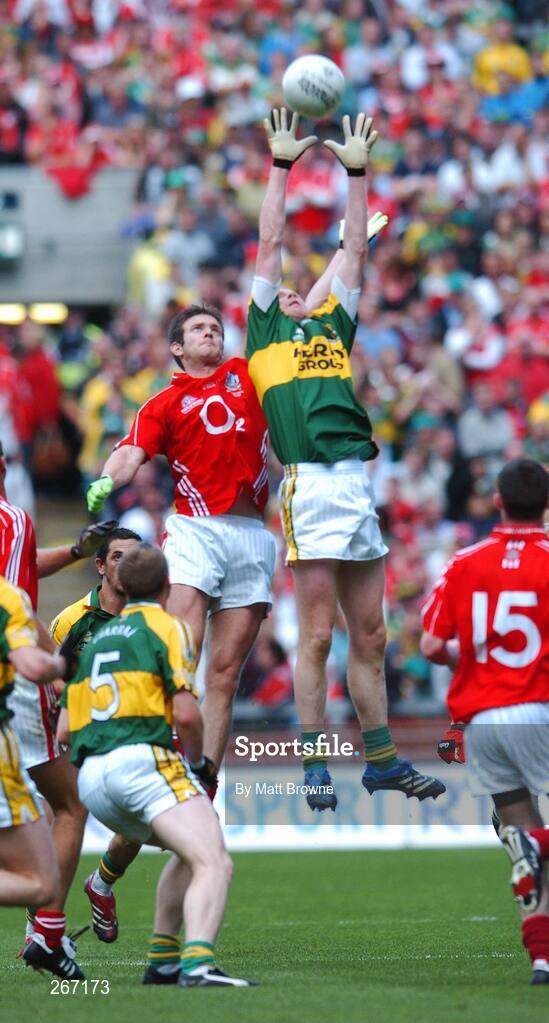 16 September 2007; Seamus Scanlon, Kerry, in action against Derek Kavanagh, Cork. Bank of Ireland All-Ireland Senior Football Championship Final, Kerry v Cork, Croke Park, Dublin. Picture credit; Matt Browne / SPORTSFILE